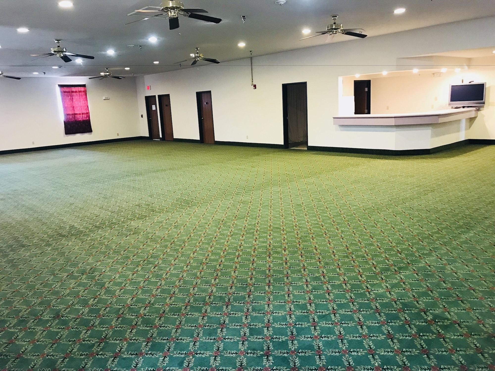 Pinckneyville Inn And Suites Buitenkant foto