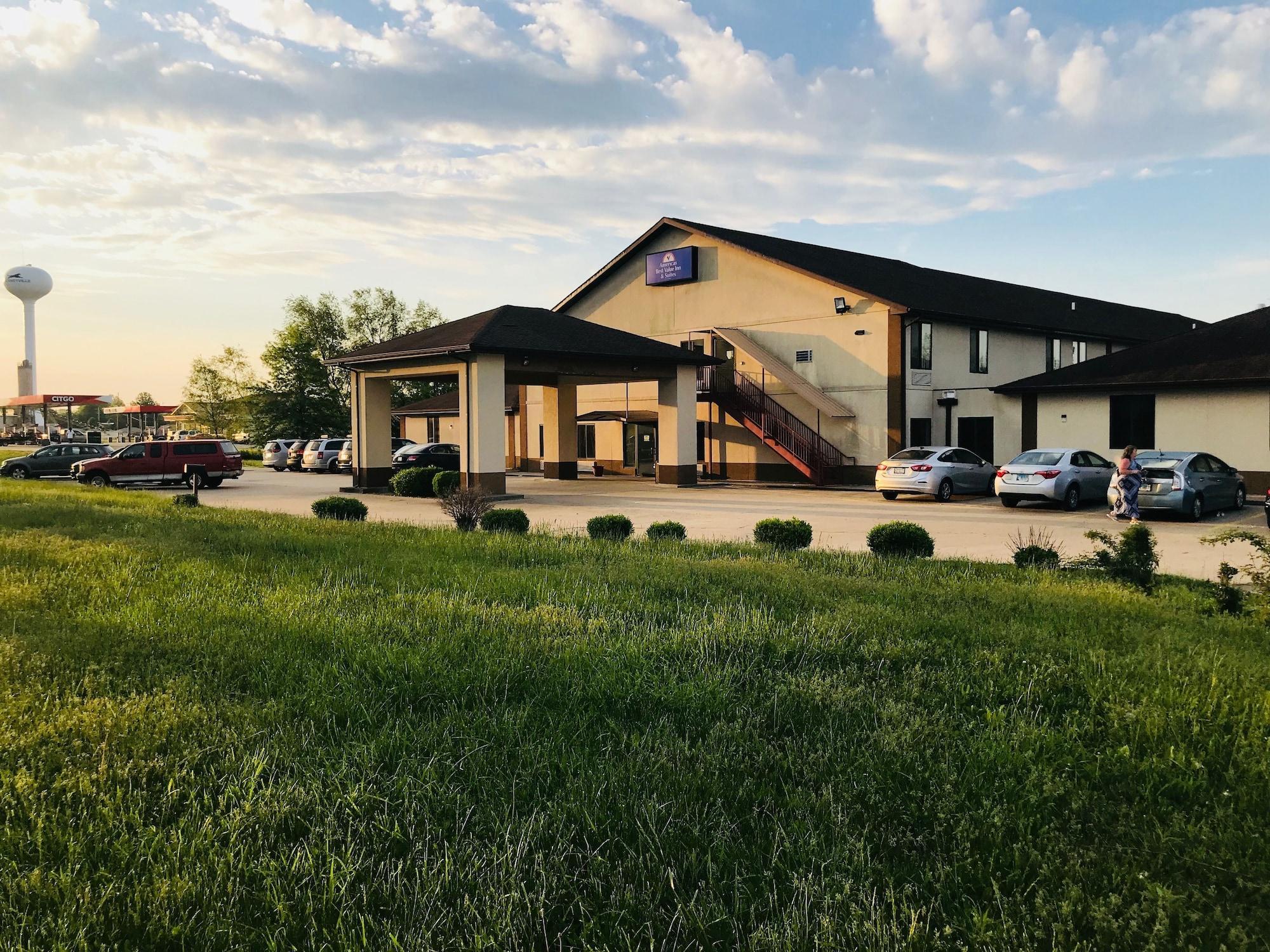 Pinckneyville Inn And Suites Buitenkant foto
